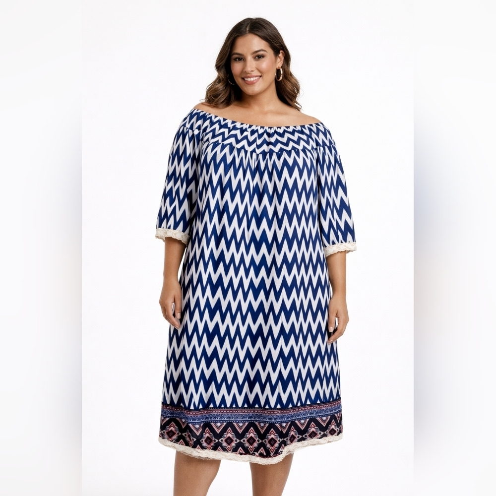 Bella Moda Chevron Print Mumu DressSize 1X Blue and white Elbow length sleeves.